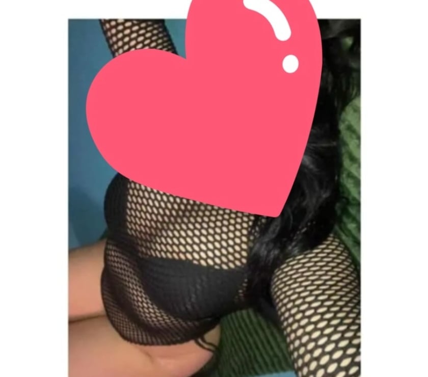 🔞 HIGH CLASS NAUGHTY BRUNETTE 👅🍑