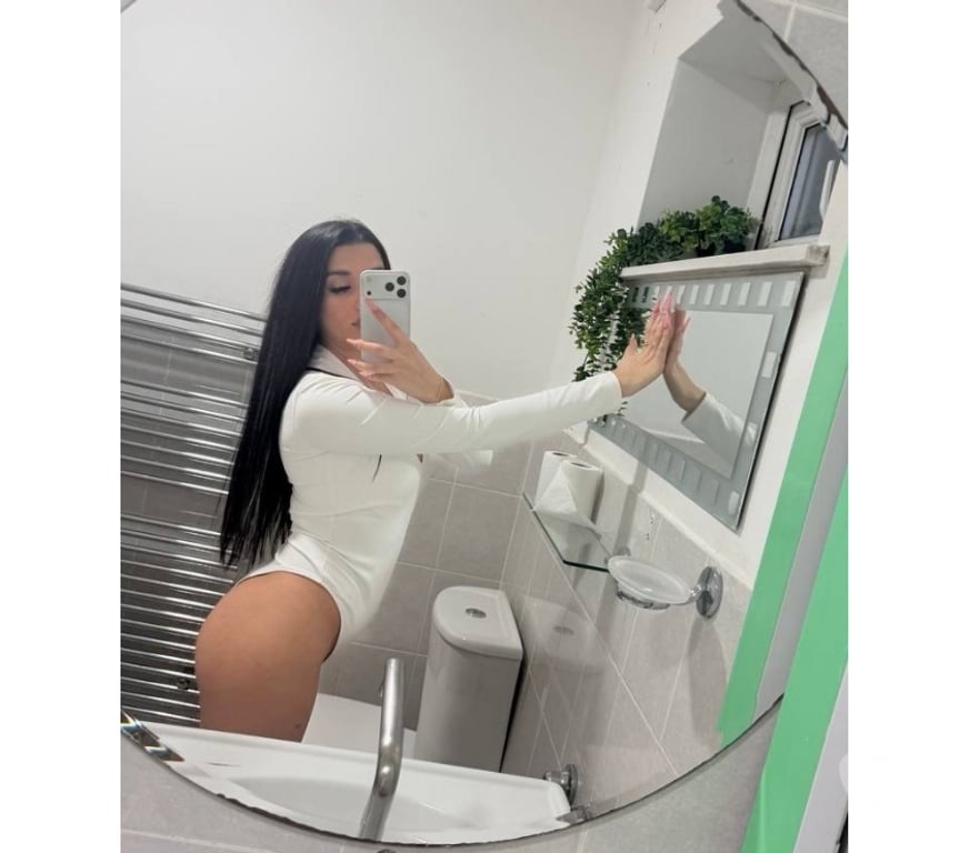 Escorts East London Redbridge - East London - Photos for REAL🔥DEEA💌PARTY AVAILABLE👄 OWO AND BEST SERVICE