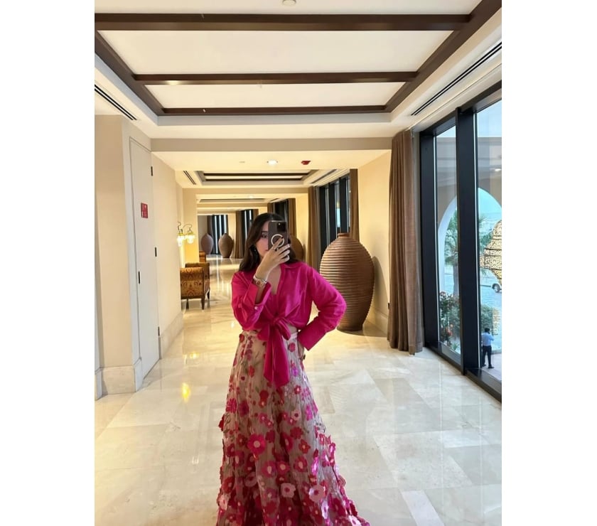 Elegant & Discreet Lady Available – Outcalls & Incalls
