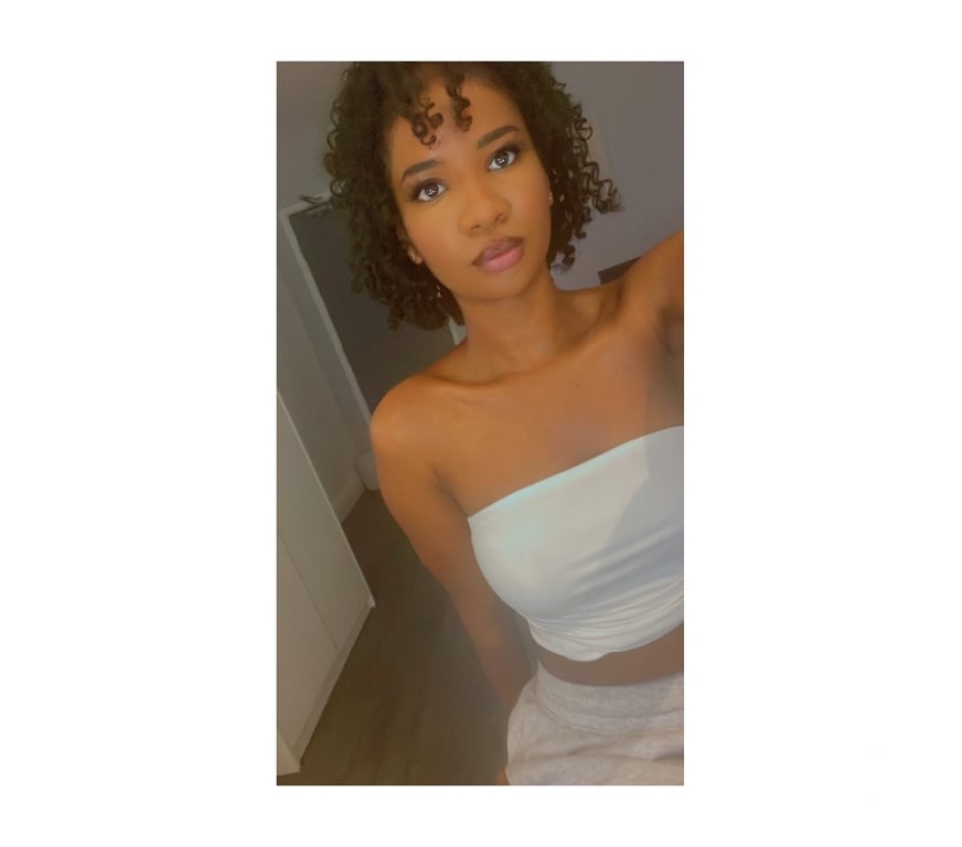 Escorts Derbyshire Chesterfield - Photos for Goddess Nera Ebony British Independent Discreet Party