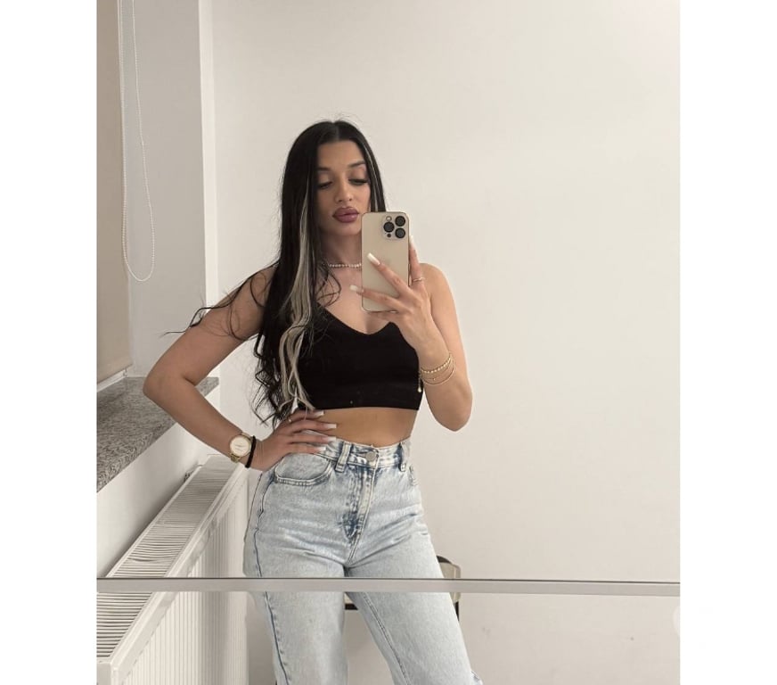 Escorts East London Redbridge - Photos for DEEA🩷SWEET&HORNY🔞HOT🔥PartyGirl 🩷