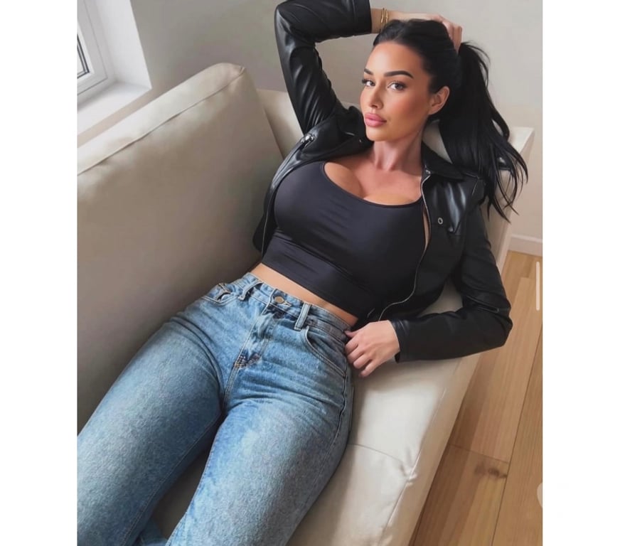 Escorts Surrey Tandridge - Photos for ❌🦋OUTCALL ONLY💥❌BIG ASS BIG TITTS🫣❌