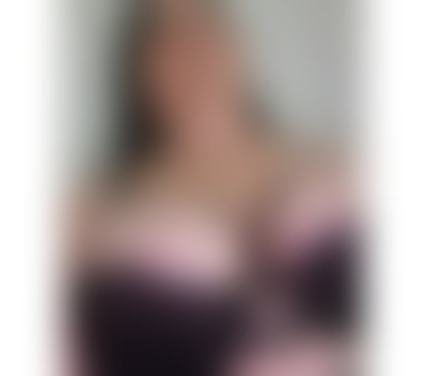 Escorts Hertfordshire Broxbourne - Photos for Sandra, hot Latina, professional relaxing massage.