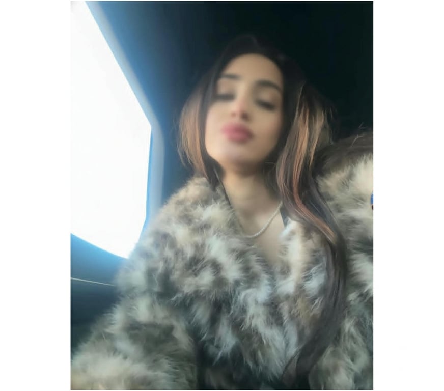 Escorts Essex Harlow - Photos for NDIAN LADY 💖 OUTCALL 💫 100% REAL PICTURES