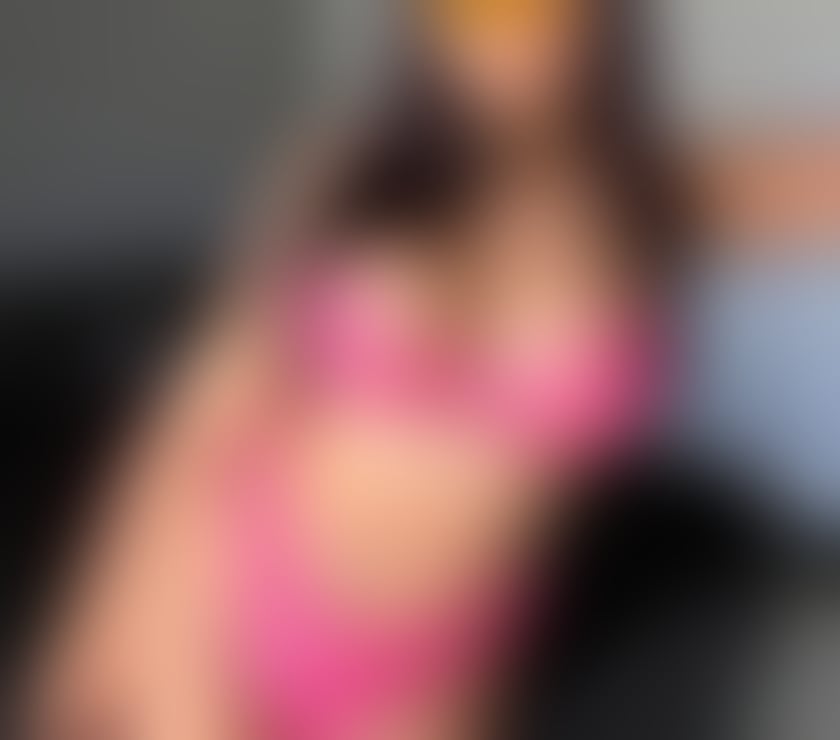🎁 ANNA SEXY BRUNETTE AND HOT 🔥