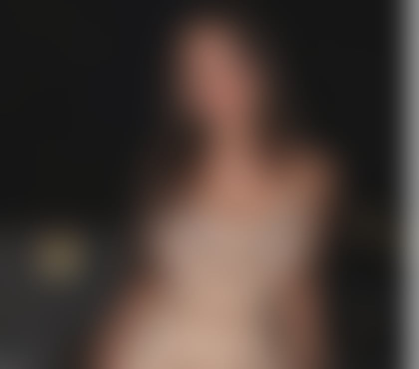  Escorts & Erotic Massage Dartford Town Centre Dartford - Photos for 🫦 NEW PARTY GIRL OUTCALL ONLY!🫦