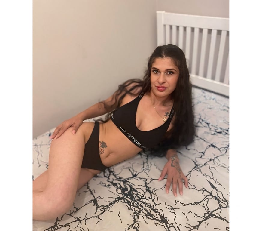 Escorts South East London Catford - South East London - Photos for Eva👑HOT GIRL 🔥 ATTRACTIVE❤️ REAL 🥰PARTY 🍭