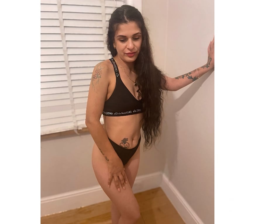 Escorts South East London Catford - South East London - Photos for Eva👑HOT GIRL 🔥 ATTRACTIVE❤️ REAL 🥰PARTY 🍭