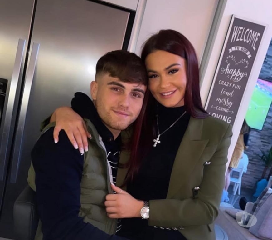 Adult Entertainment Greater Manchester Manchester - Photos for Couple offering exclusive content