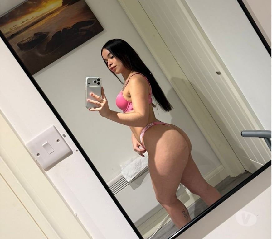 Escorts Essex Basildon - Photos for ISABELLA PETITE BRAZILIAN 🔥