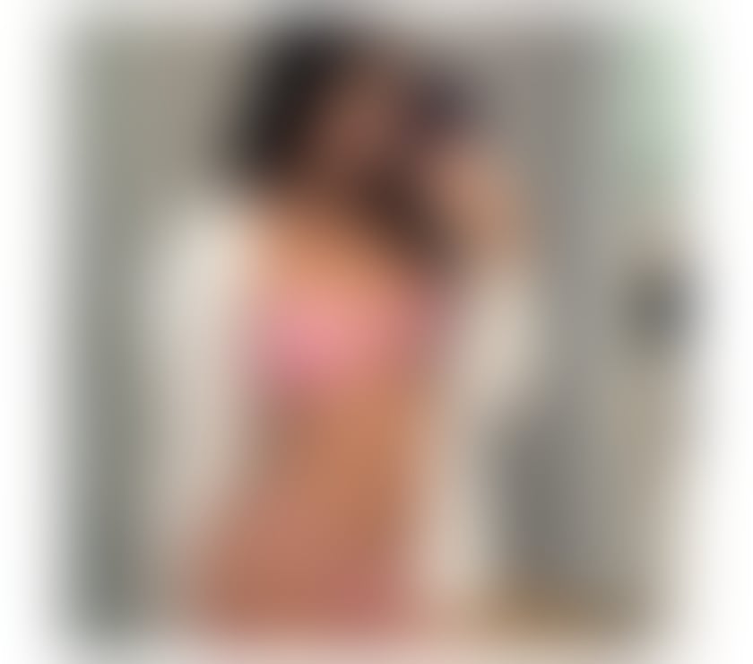 Escorts West Sussex Crawley - Photos for 🩷hi I'm new in town Lisa 🩷party girl only outcall