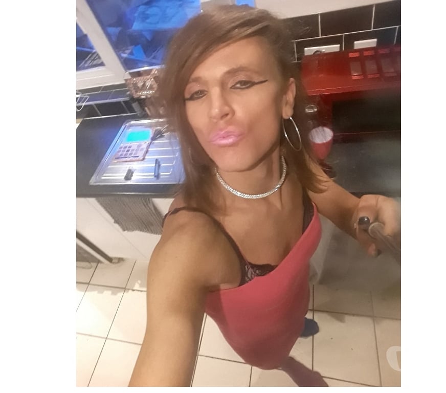 Trans Escorts West Midlands Walsall - Photos for Slim Sexy English T-girl Escort