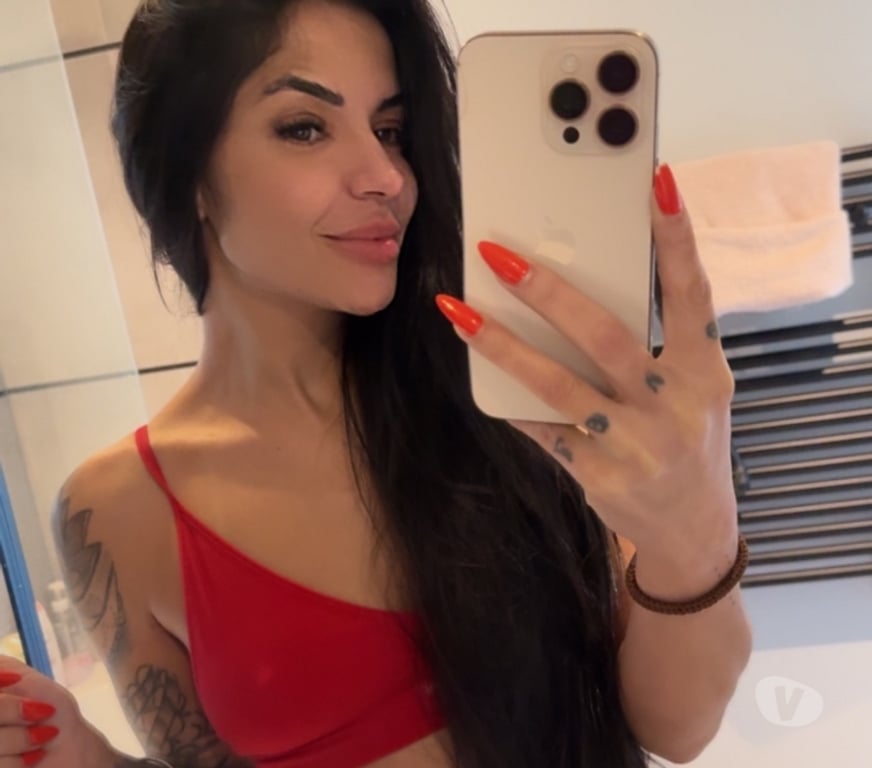 Escorts East London Shadwell - DLR Station - East London - Photos for Bia 🍒moreno🇧🇷Brazilian🇧🇷party 🌋