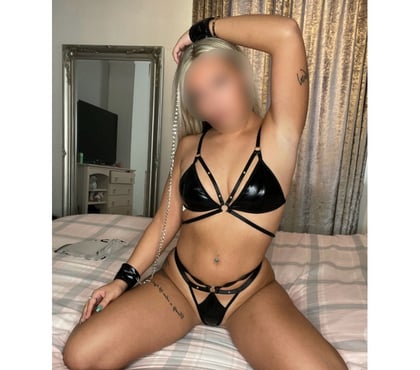  Escorts Scarborough North Yorkshire - Photos for Charming Girl Looking for Great Company