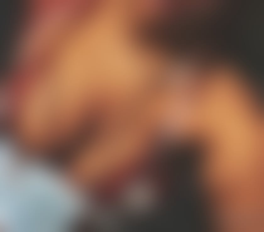 Escorts Pleasington Blackburn with Darwen - Photos for Juicy Lucy escort party girl