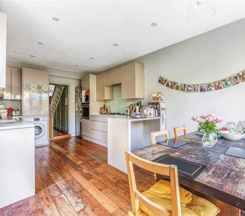 Property to Rent West London Acton - West London - Photos for Birkbeck Grove, London W3