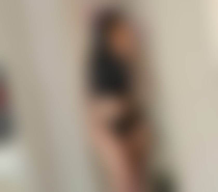 Escorts Western Docks Southampton - Photos for Hello new in town sexy girl available now party 🥳