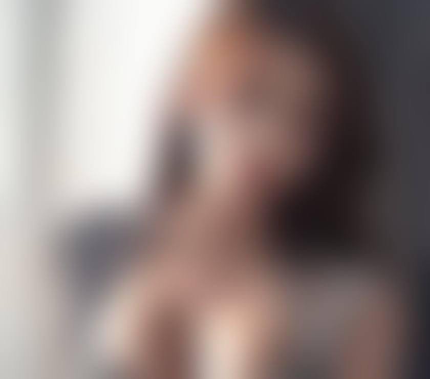 Photos for New girl in watford