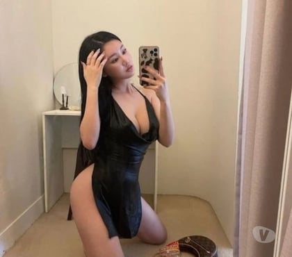 Escorts Watford Station Watford - Photos for New girl in watford