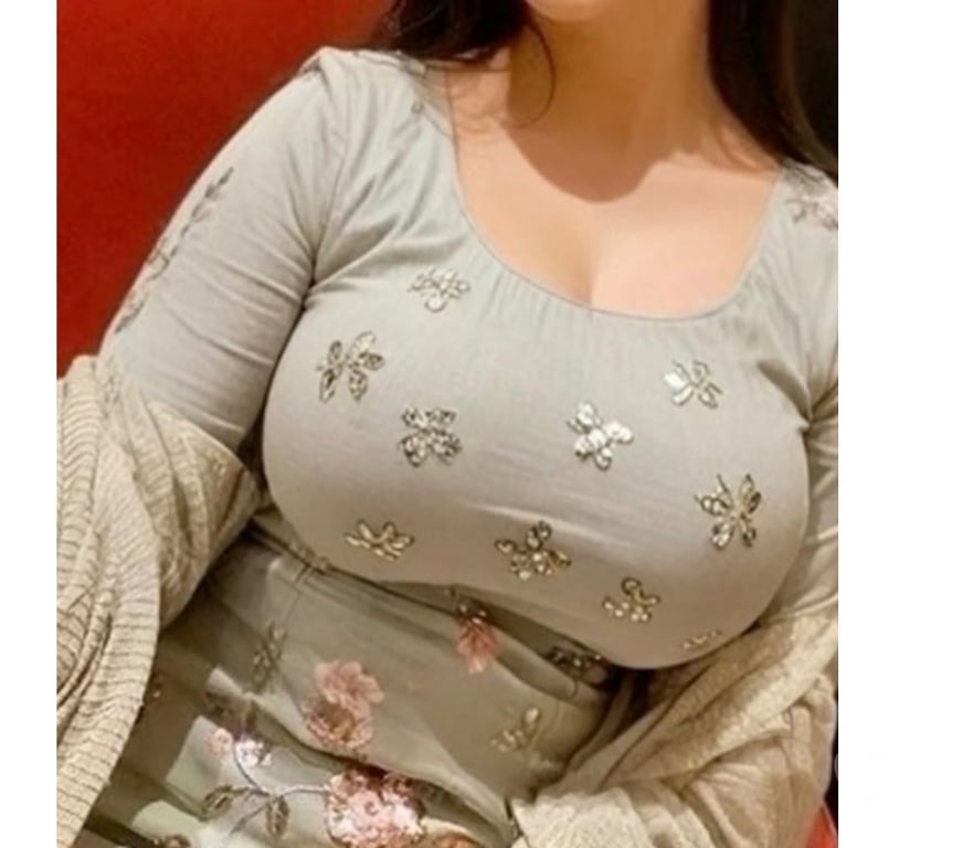 Escorts Ealing Southall - Ealing - Photos for Indian bangali new girl