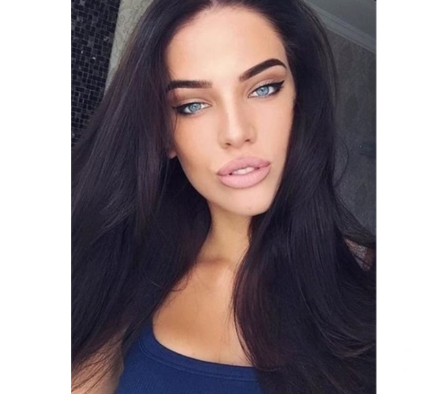 Escorts North West London Brondesbury - North West London - Photos for NEW HOTTIE IN TOWN