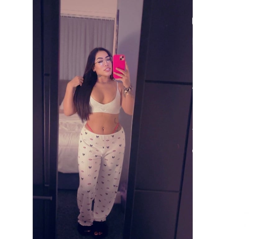 Escorts South East London Croydon - Photos for Brazilian party girl 😘🔥
