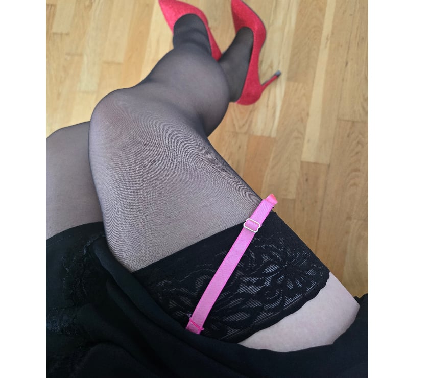 Escorts West Yorkshire Bradford - Photos for CURVY BLONDE xx ONLY UNTIL MAY 15 IN BRADFORD xx