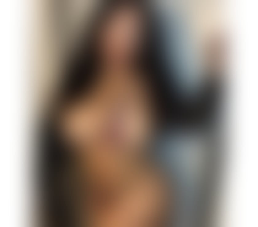 Escorts South East London Croydon - Photos for BEUTIFUL LATINA🍎CURVES BIG🍎🍩SASHA