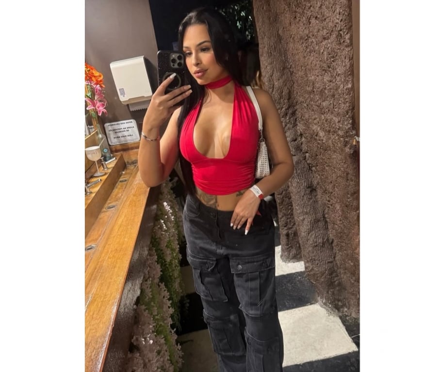 Escorts Nottinghamshire Nottingham - Photos for Paola Nice real Brazilian in town 🥰🎉
