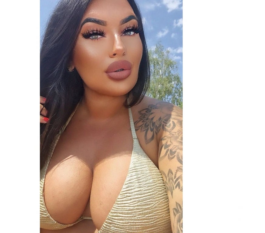 Escorts Essex Epping Forest - Photos for Miss Nicole sexy