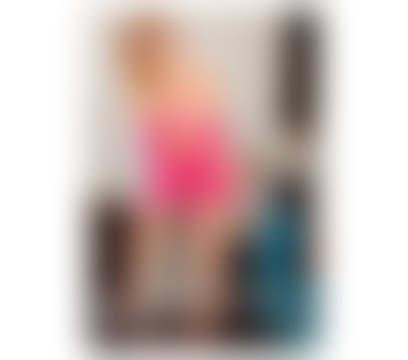 Escorts West London Hounslow - Photos for Sarah Miller, back to Hounslow