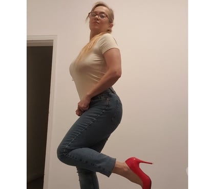  Escorts & Erotic Massage Hyde Park Leeds - Photos for Milf 45 years old GFE. Whatsapp video conformation vide