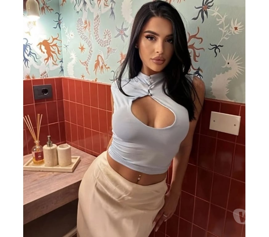 Escorts West Yorkshire Leeds - Photos for Hi I m mirabela new girls massage without rushing