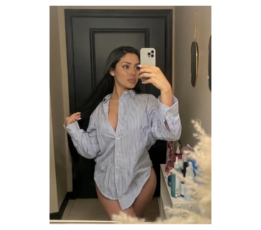 Escorts West Yorkshire Leeds - Photos for Hi I m mirabela new girls massage without rushing
