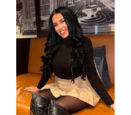 Escorts Leeds City Centre Leeds - Photos for Hi I m mirabela new girls massage without rushing