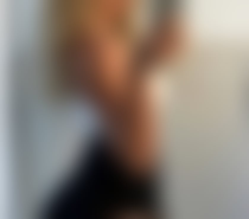 Escorts West Midlands Birmingham - Photos for Naughty girl 🔥 Outcalls Party girl 💋🔥