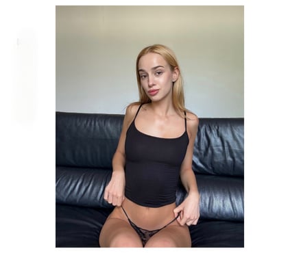  Escorts Reading Town Centre Reading - Photos for Amelia blonde girl skinmy