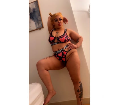 Escorts Sheffield City Centre Sheffield - Photos for Geanina curvy girl 🫦 ❤️ PARTY GRIL ❤️FULL SERVICE