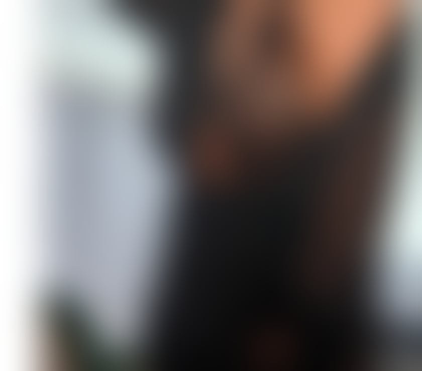 Escorts South West London Tooting Broadway Station - South West London - Photos for 💆Exclusive massage therapy🔥