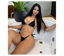 LESSY🩷FULL SERVICE🩷OWO🩷GFE🩷BJ SWEET