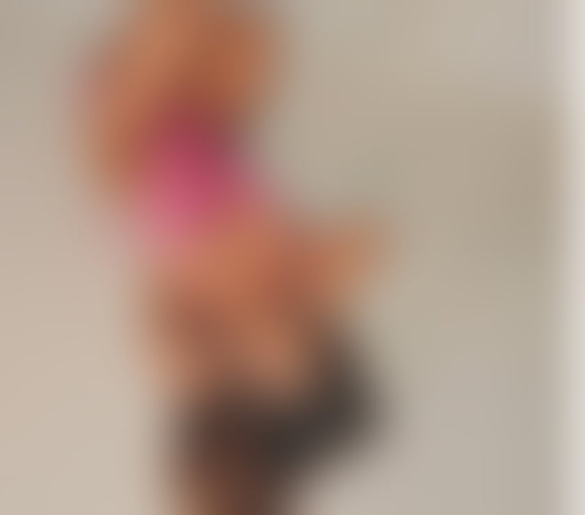 Escorts East London Stratford - East London - Photos for NEW GFE BRUNETTE PARTY 😍🥳