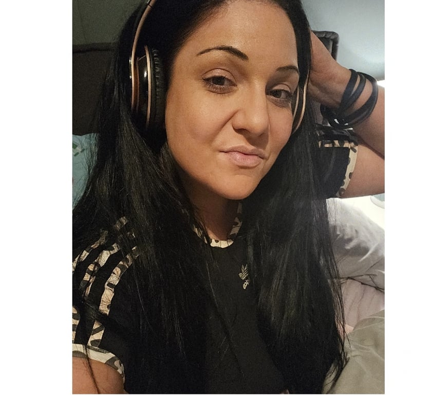 Adult Entertainment Lancashire Burnley - Photos for English 🇬🇧, Professional Actor 💫
