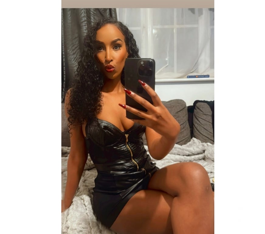 Escorts West London Holland Park - West London - Photos for Sweet young women - Outcall 🔥