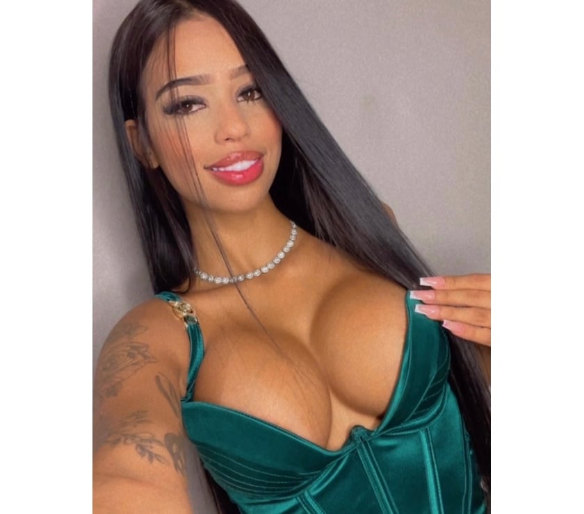 Escorts Tottenham Hale North London - Photos for SENSUAL VIBES AND AN IRRESISTIBLE PRESENCE 💋🌸