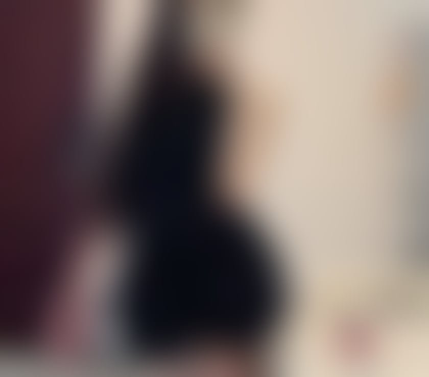 Photos for Beautiful Asian girl want to massage you🔥🔥