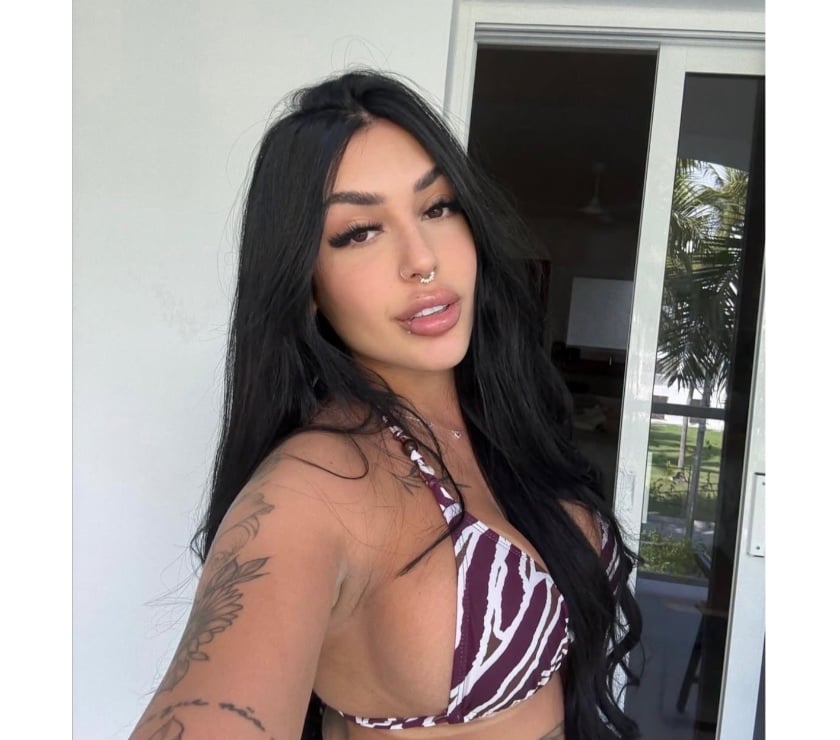 Escorts East London Stratford Station - East London - Photos for CHARMING AND CALM, READY TO WELCOME YOU 💋🌸