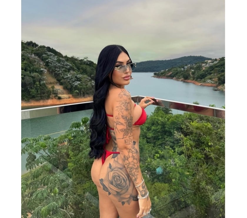 Escorts East London Stratford Station - East London - Photos for CHARMING AND CALM, READY TO WELCOME YOU 💋🌸