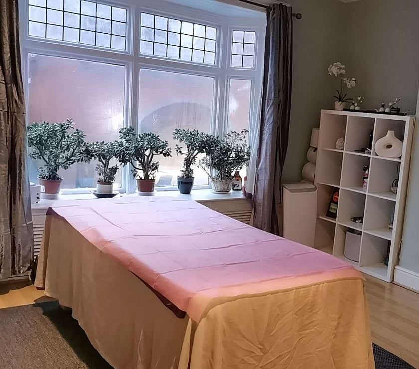 Luxury and Relaxing Oriental Massage Spa