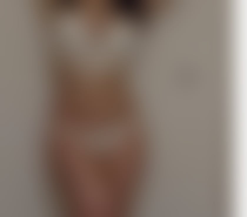 Escorts Oxfordshire Oxford - Photos for Busty Mature Mixed Race MILF in Oxford, Call me Babe