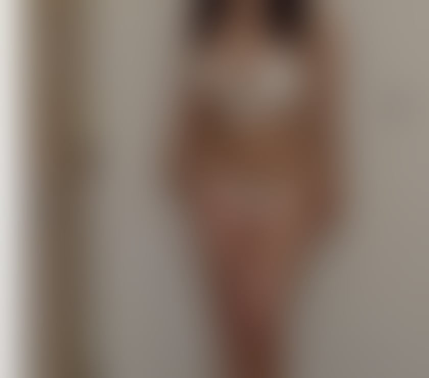 Escorts Oxfordshire Oxford - Photos for Busty Mature Mixed Race MILF in Oxford, Call me Babe